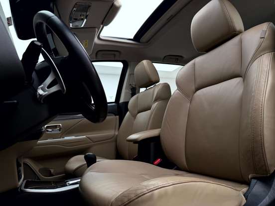 MITSUBISHI-OUTLANDER-3.0 MIVEC V6 GASOLINA HPE-S AWD AUTOMÁTICO MITSUBISHI-OUTLANDER-2019
