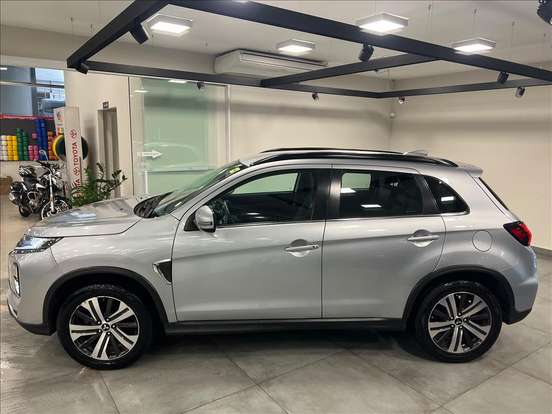 MITSUBISHI-OUTLANDER SPORT-2.0 MIVEC FLEX HPE AUTOMÁTICO MITSUBISHI-OUTLANDER SPORT-2020