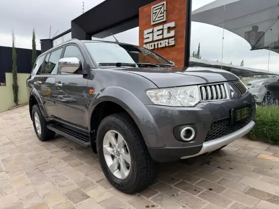 MITSUBISHI-PAJERO DAKAR-2013
