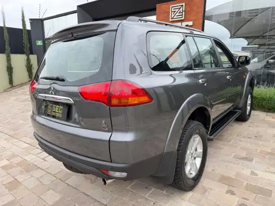 MITSUBISHI-PAJERO DAKAR-3.2 4X4 16V TURBO INTERCOOLER DIESEL 4P AUTOMÁTICO MITSUBISHI-PAJERO DAKAR-2013