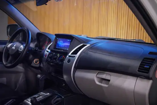 MITSUBISHI-PAJERO DAKAR-2015