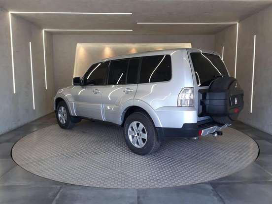 MITSUBISHI-PAJERO FULL-3.2 GLS 4X4 16V TURBO INTERCOOLER DIESEL 4P AUTOMÁTICO MITSUBISHI-PAJERO FULL-2008