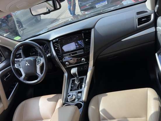 MITSUBISHI-PAJERO SPORT-2023