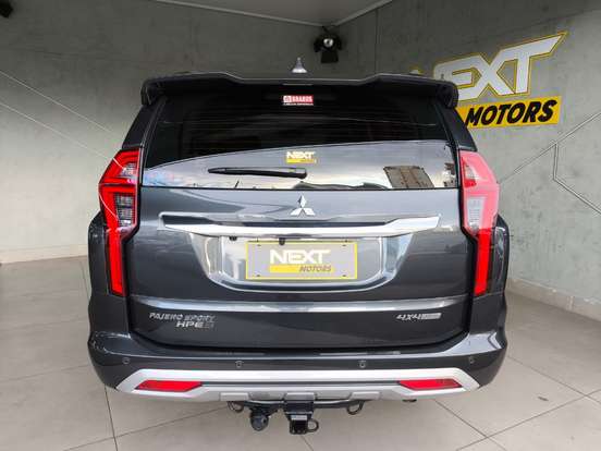 MITSUBISHI-PAJERO SPORT-2023