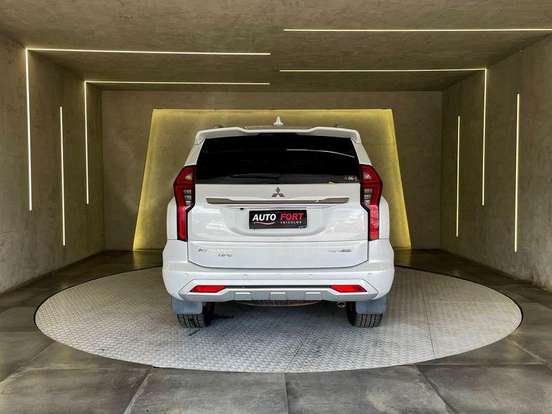 MITSUBISHI-PAJERO SPORT-2.4 16V MIVEC TURBO DIESEL HPE-S AWD AUTOMÁTICO MITSUBISHI-PAJERO SPORT-2023