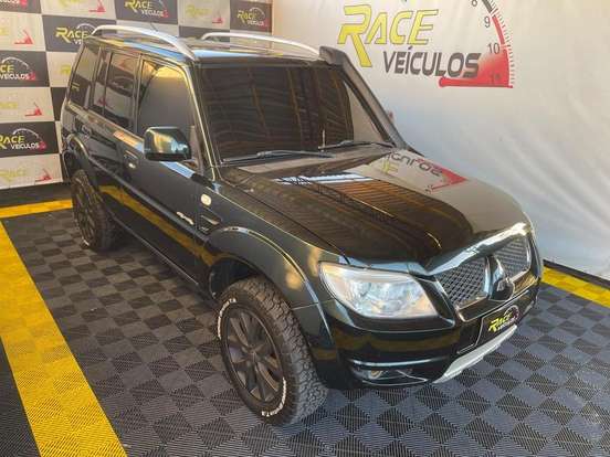 MITSUBISHI-PAJERO TR4-2.0 4X2 16V 140CV FLEX 4P AUTOMÁTICO MITSUBISHI-PAJERO TR4-2012