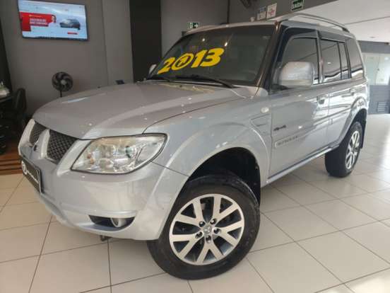 MITSUBISHI-PAJERO TR4-2.0 4X4 16V 140CV FLEX 4P AUTOMÁTICO MITSUBISHI-PAJERO TR4-2012
