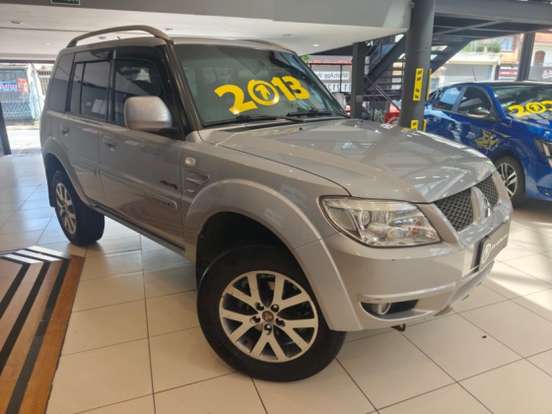 MITSUBISHI-PAJERO TR4-2.0 4X4 16V 140CV FLEX 4P AUTOMÁTICO MITSUBISHI-PAJERO TR4-2012