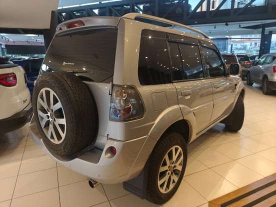 MITSUBISHI-PAJERO TR4-2.0 4X4 16V 140CV FLEX 4P AUTOMÁTICO MITSUBISHI-PAJERO TR4-2012