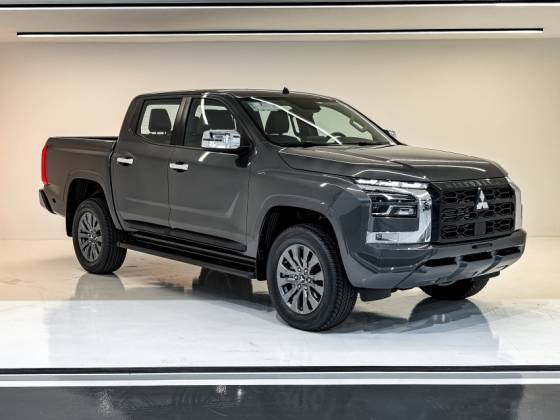 MITSUBISHI TRITON 2.4 BITURBO DIESEL CD HPE 4X4 AUTOMÁTICO