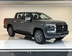 MITSUBISHI TRITON 2.4 BITURBO DIESEL CD HPE 4X4 AUTOMÁTICO MITSUBISHI TRITON 2.4 BITURBO DIESEL CD HPE 4X4 AUTOMÁTICO