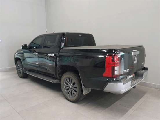 MITSUBISHI-TRITON-2.4 BITURBO DIESEL CD HPE-S 4X4 AUTOMÁTICO MITSUBISHI-TRITON-2025