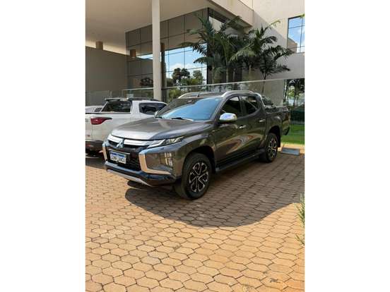 MITSUBISHI-TRITON-2024