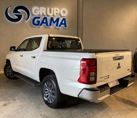 MITSUBISHI-TRITON-2.4 BITURBO DIESEL CD HPE-S 4X4 AUTOMÁTICO MITSUBISHI-TRITON-2026