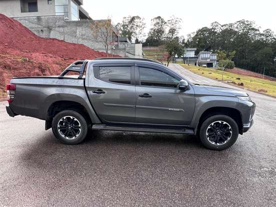 MITSUBISHI-L200 TRITON-2.4 16V TURBO DIESEL SPORT HPE CD 4P 4X4 AUTOMÁTICO MITSUBISHI-L200 TRITON-2022