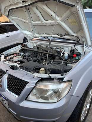 MITSUBISHI-PAJERO-2.5 HD 4X4 8V TURBO INTERCOOLER DIESEL 4P MANUAL MITSUBISHI-PAJERO-2010