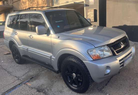 MITSUBISHI-PAJERO FULL-3.2 GLS 4X4 16V TURBO INTERCOOLER DIESEL 4P AUTOMÁTICO MITSUBISHI-PAJERO FULL-2006
