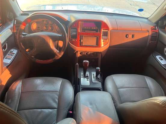 MITSUBISHI-PAJERO FULL-3.2 GLS 4X4 16V TURBO INTERCOOLER DIESEL 4P AUTOMÁTICO MITSUBISHI-PAJERO FULL-2006