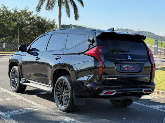 MITSUBISHI-PAJERO SPORT-2024