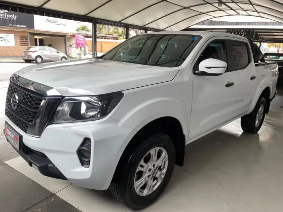 NISSAN FRONTIER 2.3 16V TURBO DIESEL SE CD 4X4 AUTOMÁTICO