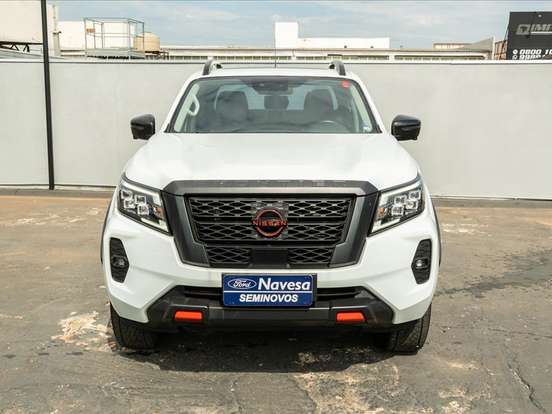 NISSAN-FRONTIER-2.3 16V TURBO DIESEL PRO4X CD 4X4 AUTOMÁTICO NISSAN-FRONTIER-2023