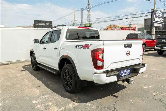 NISSAN-FRONTIER-2023