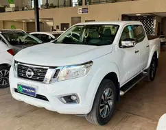 NISSAN FRONTIER 2.3 16V TURBO DIESEL XE CD 4X4 AUTOMÁTICO NISSAN FRONTIER 2.3 16V TURBO DIESEL XE CD 4X4 AUTOMÁTICO