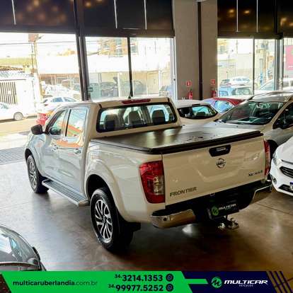 NISSAN-FRONTIER-2021
