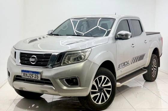NISSAN FRONTIER 2.3 16V TURBO DIESEL XE CD 4X4 AUTOMÁTICO