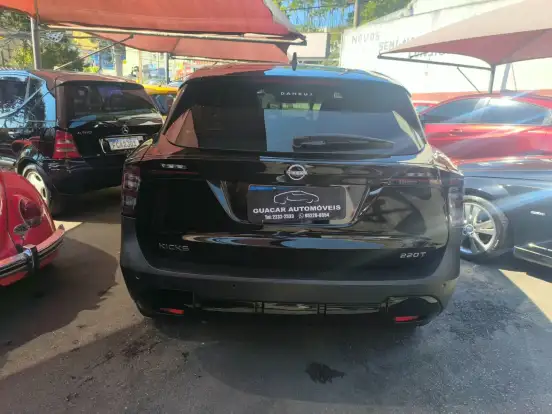 NISSAN-KICKS-2025