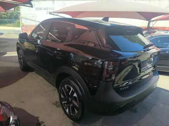 NISSAN-KICKS-2025