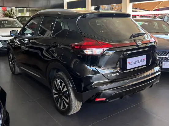 NISSAN-KICKS-2024