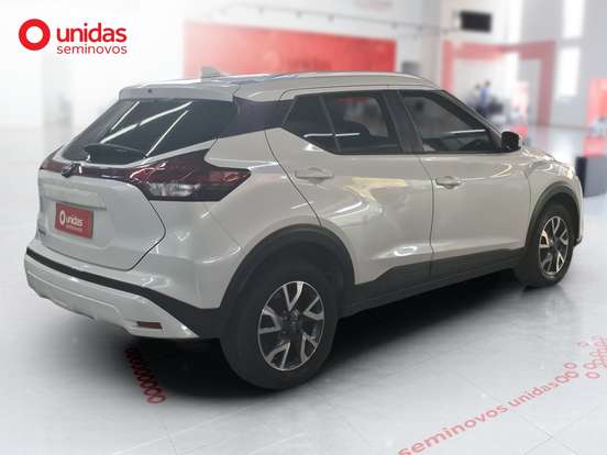 NISSAN-KICKS-2024
