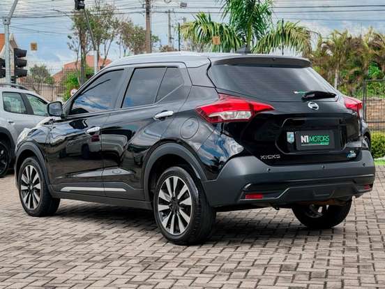 NISSAN-KICKS-2017