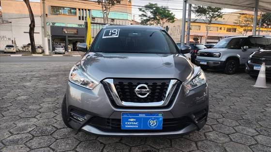 NISSAN KICKS 1.6 16V FLEXSTART SV 4P XTRONIC