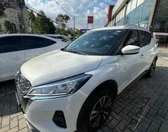 NISSAN KICKS PLAY 1.6 16V FLEXSTART ADVANCE PLUS XTRONIC NISSAN KICKS PLAY 1.6 16V FLEXSTART ADVANCE PLUS XTRONIC