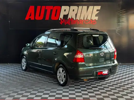 NISSAN-LIVINA-2013