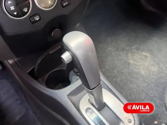 NISSAN-LIVINA-1.8 SL X-GEAR 16V FLEX 4P AUTOMÁTICO NISSAN-LIVINA-2012