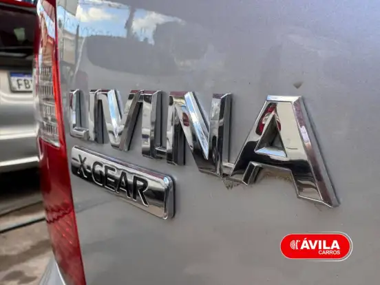 NISSAN-LIVINA-2012