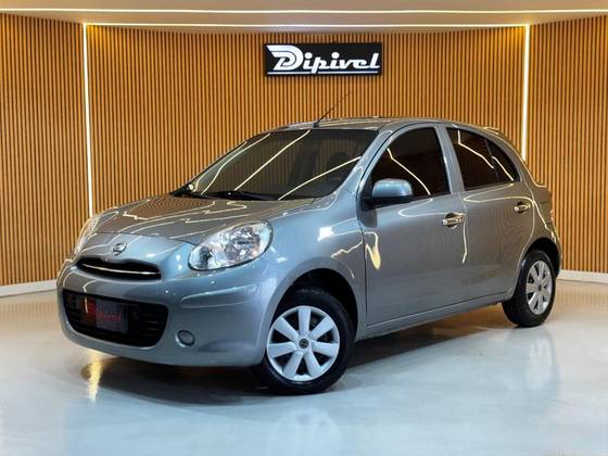 NISSAN MARCH 1.0 16V FLEX 4P MANUAL