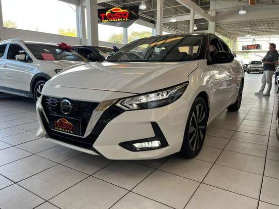 NISSAN-SENTRA-2023