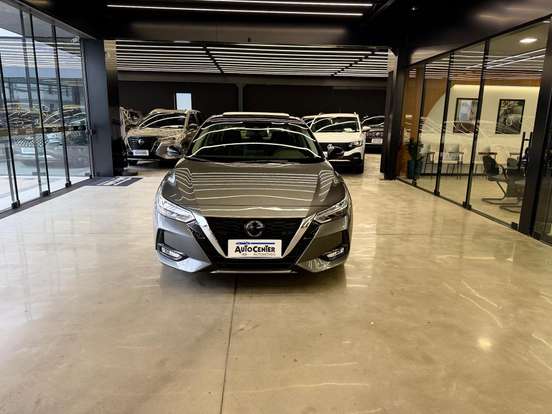 NISSAN-SENTRA-2023