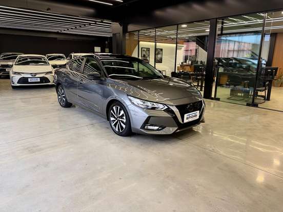NISSAN-SENTRA-2023