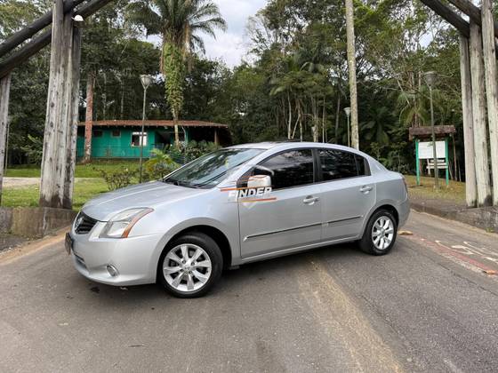 NISSAN SENTRA 2.0 SL 16V FLEX 4P AUTOMÁTICO
