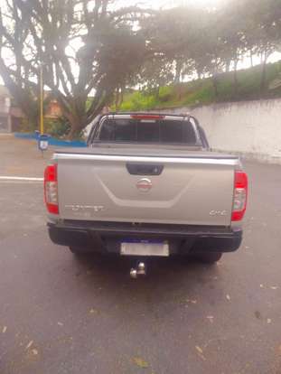 NISSAN-FRONTIER-2021