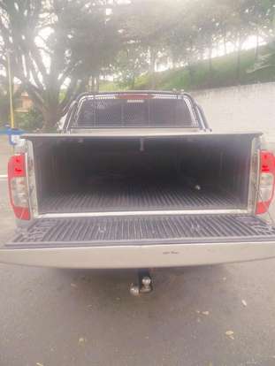 NISSAN-FRONTIER-2021