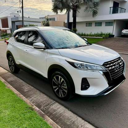 NISSAN-KICKS PLAY-2025