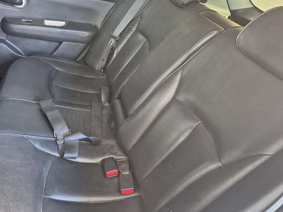 NISSAN-TIIDA-1.8 SL 16V FLEX 4P AUTOMÁTICO NISSAN-TIIDA-2010