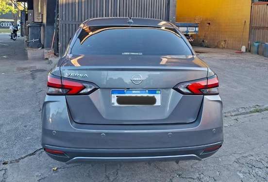 NISSAN-VERSA-2024