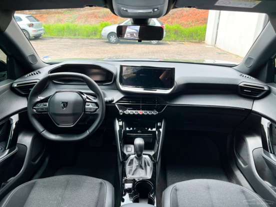 PEUGEOT-2008-2024